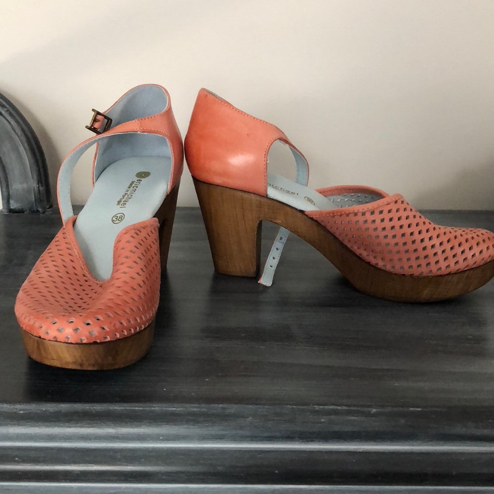 Wedges - Picture 2 of 4